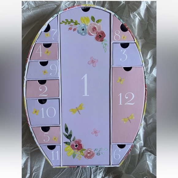 Barbie 12 Days Of Spring Doll & Accessories Signature NRFB HRM27 - Picture 4 of 6